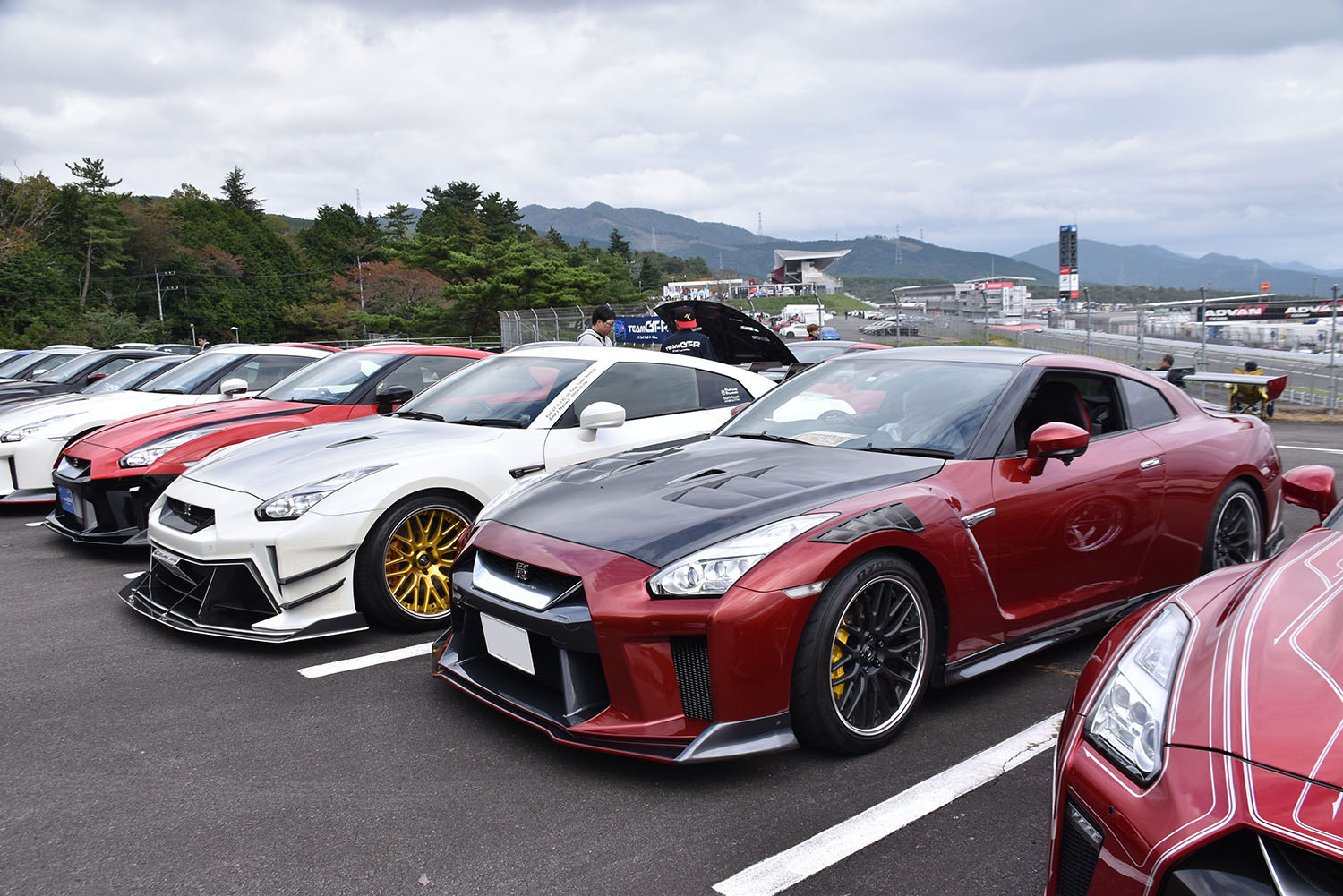 第１回「TEAM GT-R by KUHLミーティング」東日本に約25台集結で圧巻の存在感 〜 画像3