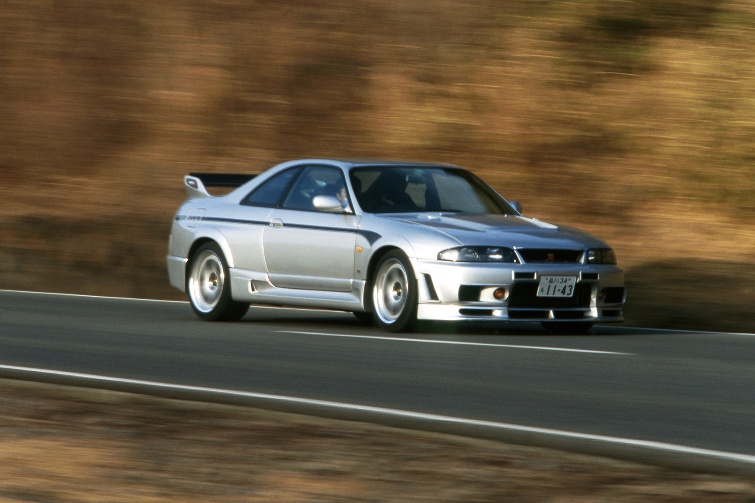 R33スカイラインGT-Rベースのコンプリートカー「NISMO 400R」 〜 画像6