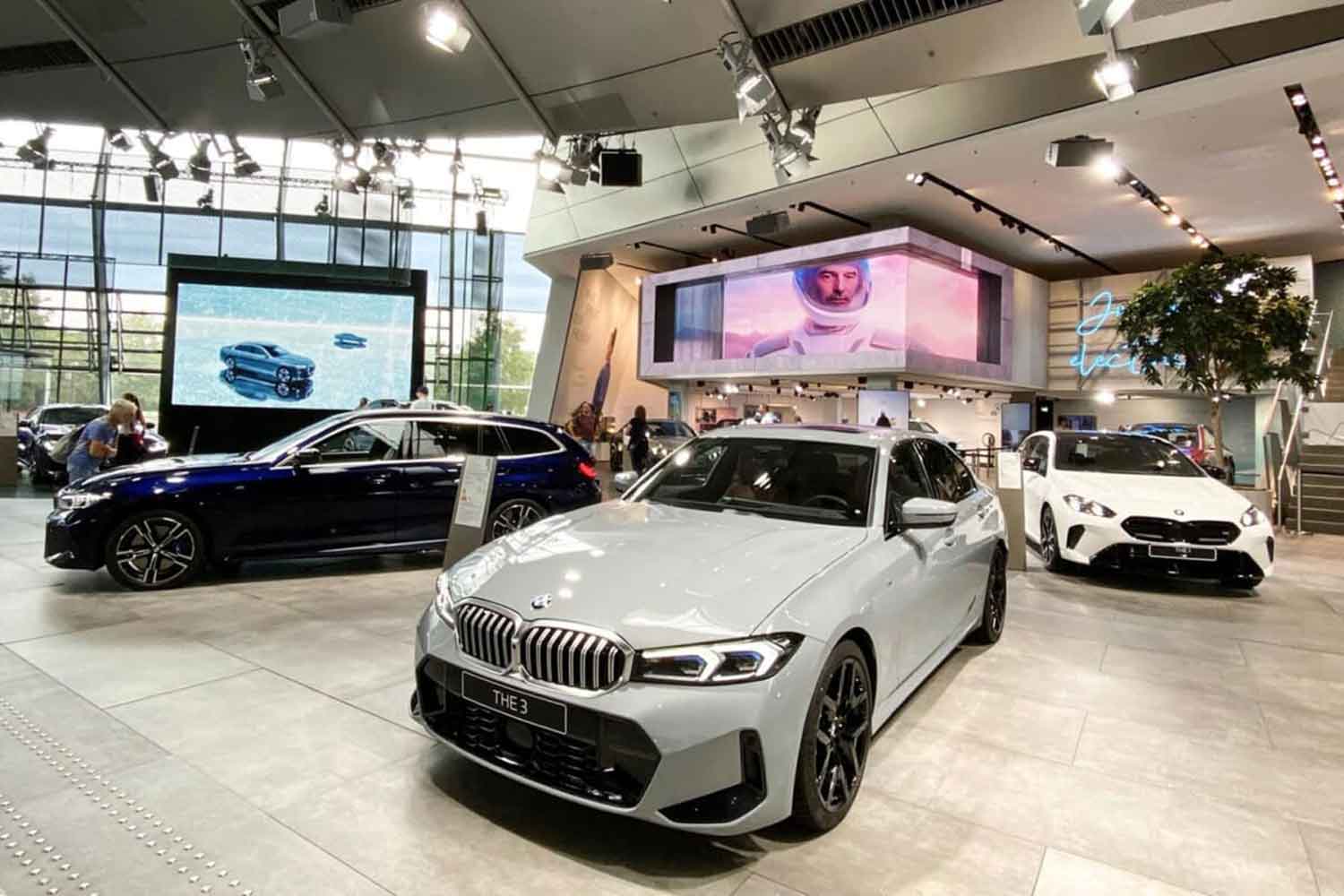 ドイツ本国のBMWミュージアム内の様子