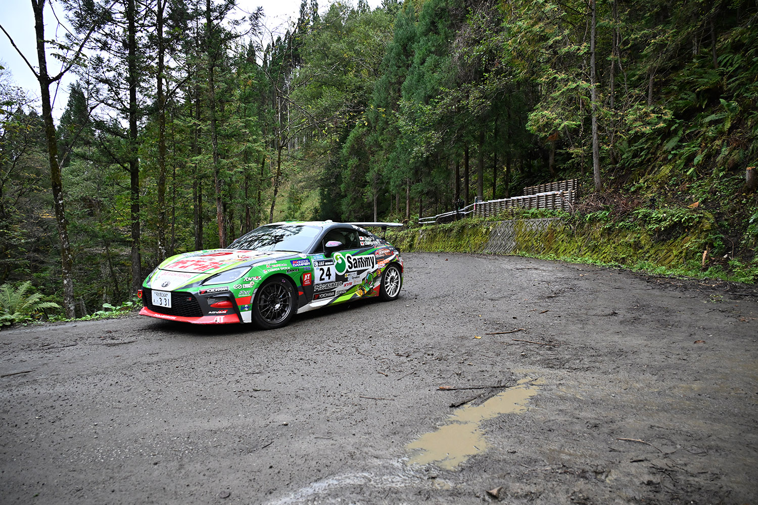 全日本ラリー選手権第８戦「ラリーハイランドマスターズ」に出場したラリーカー 〜 画像10