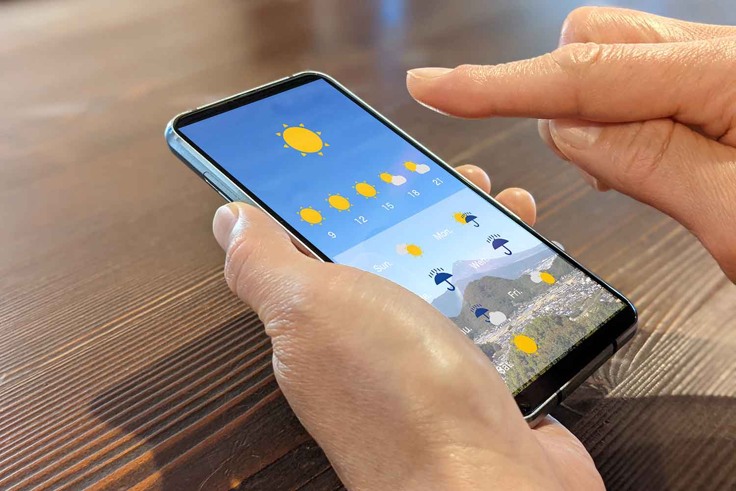 スマホの天気予報アプリのイメージ
