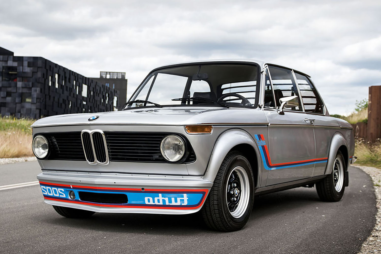 BMW 2002ターボのフロントスタイリング