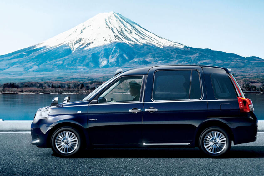 ニッポンの新たな風景「JPNタクシー」の存続が難しいとのウワサ！　後継車も出ないなら日本製タクシー専用車はゼロになる!!