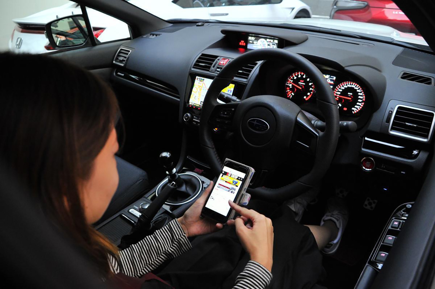 うっかりやってしまいがちな運転にまつわる危険行為