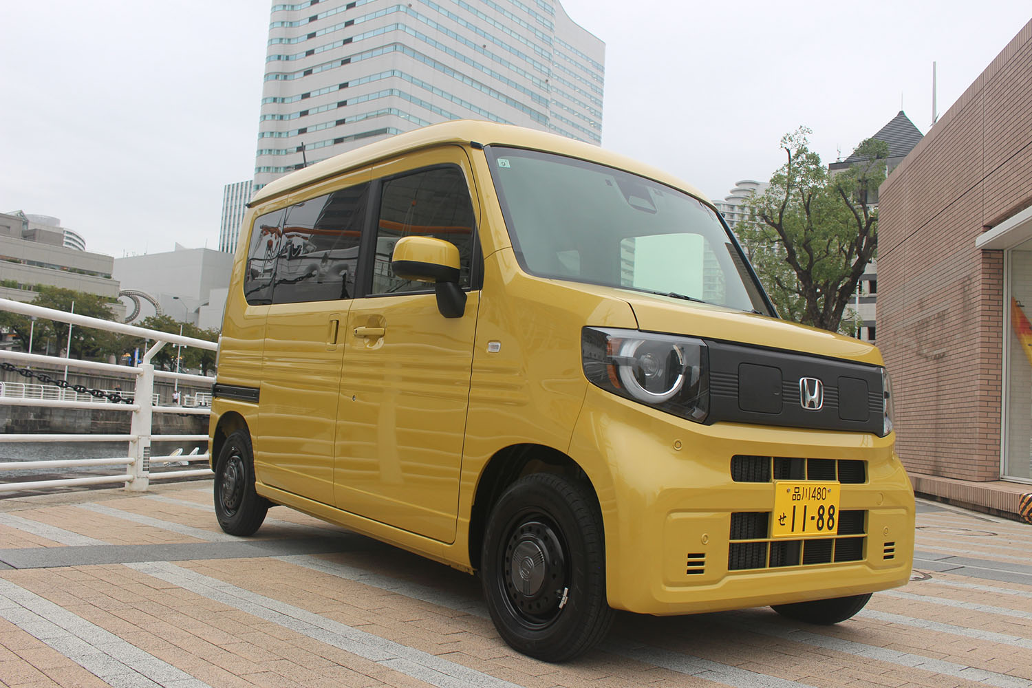 ホンダN-VAN e:のフロントスタイリング