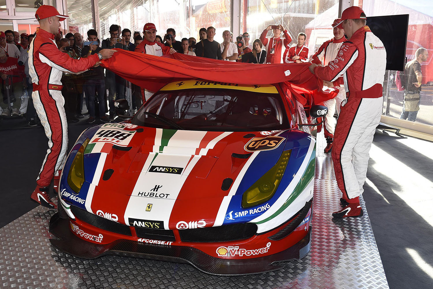 488 GTBをベースとしたコンペティションモデルの完成形といえるフェラーリ488 GT3 EVO 2020 〜 画像12