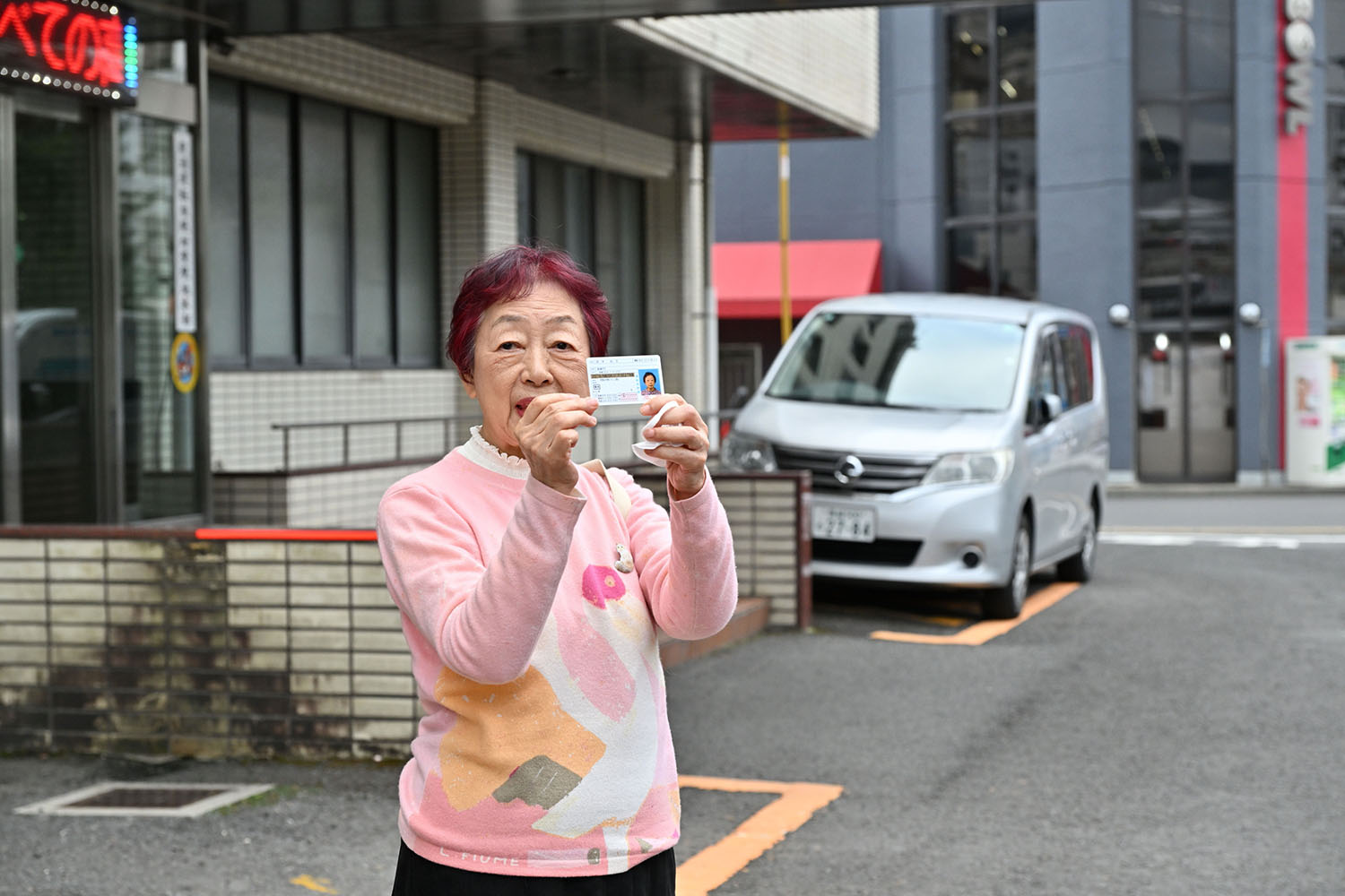 80歳まで25年間RX-7に乗り続けた女性オーナーからマツダへの車両譲渡が決まり返還セレモニーが行われた 〜 画像56