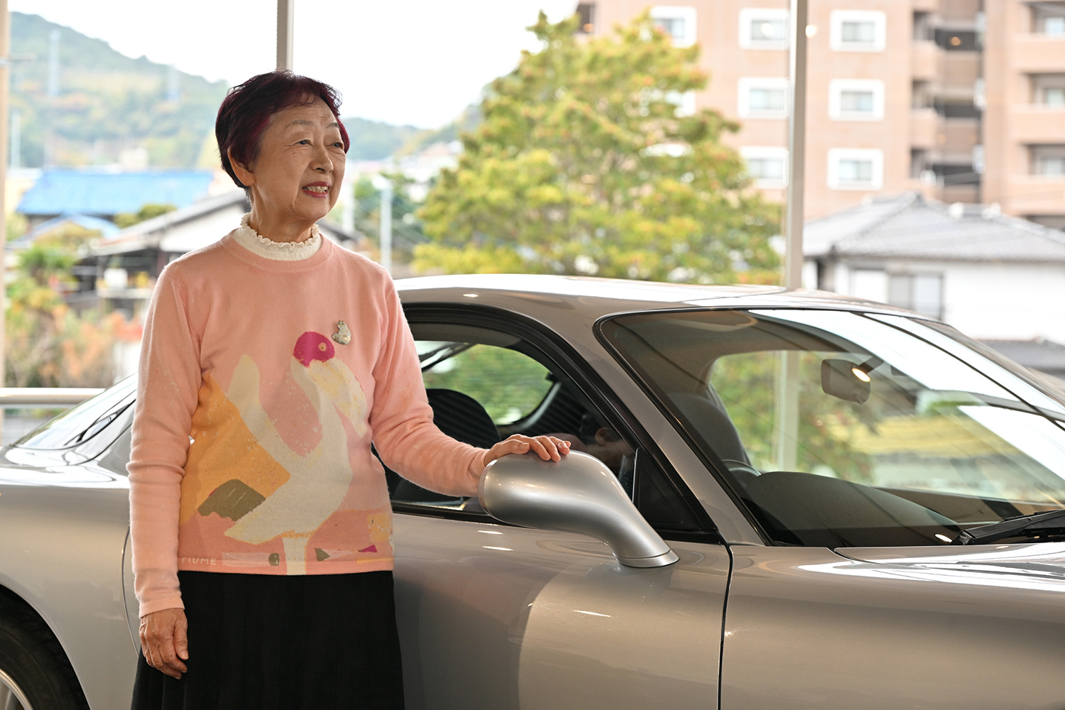 RX-7とのカーライフを振り返る西本さん