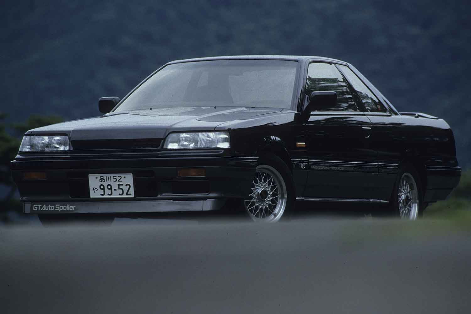 日産スカイラインGTS-R（R31）の「GTオートスポイラー」が出ている状態