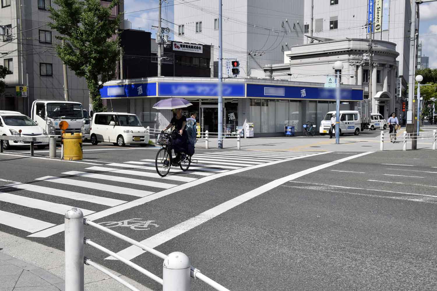 違法な運転をしているママチャリ 〜 画像8