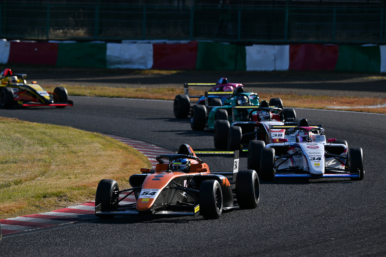 佐藤凛太郎選手の操るF4マシン 〜 画像15