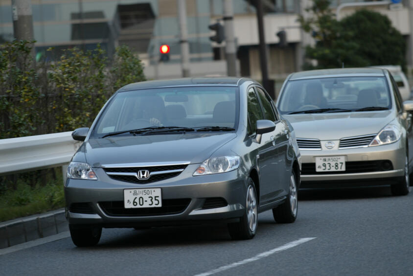 見た目は「やっちまった感」が拭えない！　アジアじゃ人気も日本じゃ不人気車まっしぐらだったフィットのセダン版「アリア」とは