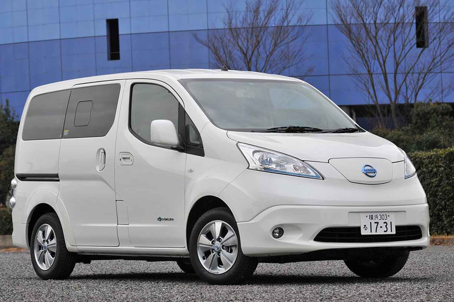 日産e-NV200のフロントまわり 〜 画像7