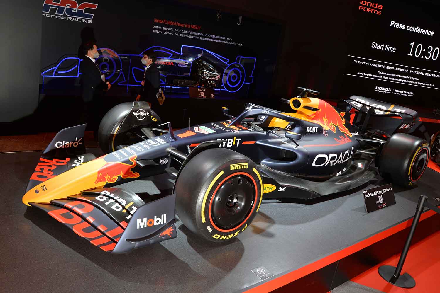 ホンダブースに展示されていた2024シーズンを戦った最新のF1マシン「オラクル・レッドブルレーシング・RB20」