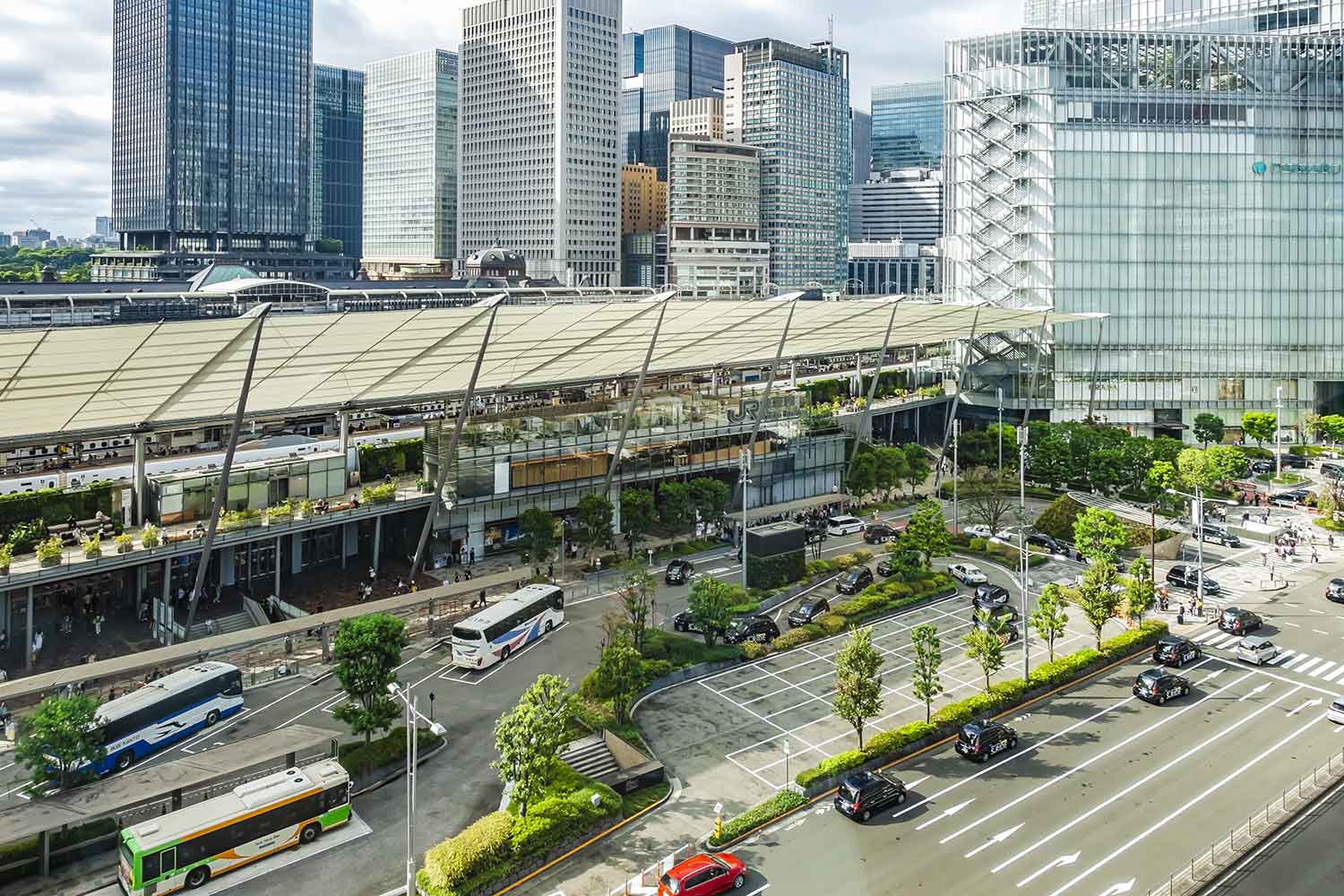 都市部の利便性の優れた駅前の様子 〜 画像4