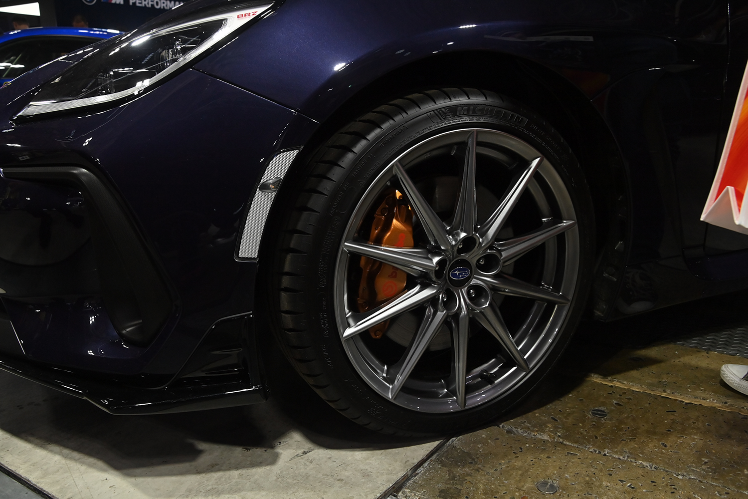 BRZ STI Sport PURPLE EDITION STI performanceのホイール