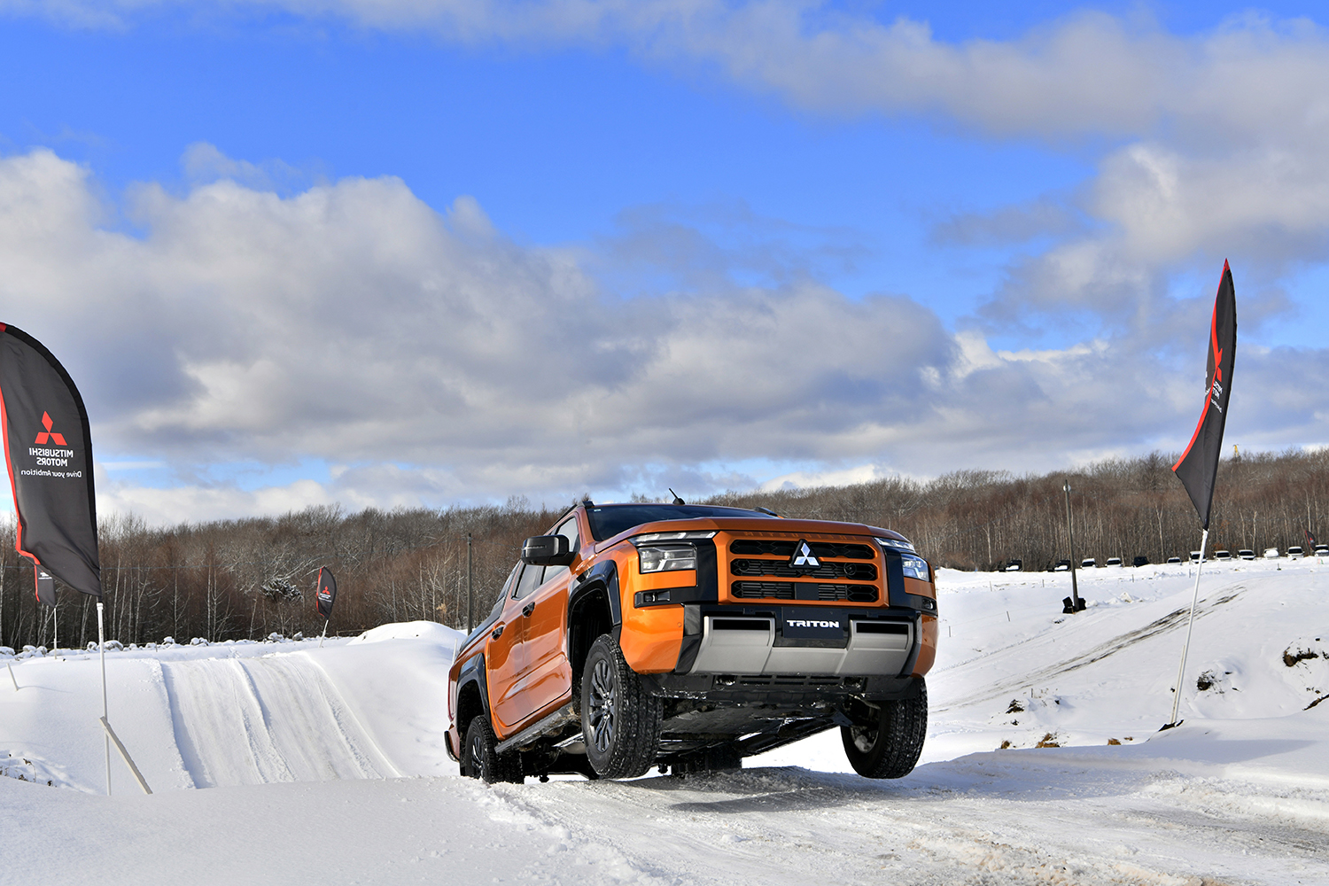 モータージャーナリストの中谷明彦がアウトランダーPHEV&トライトンに雪上試乗 〜 画像36