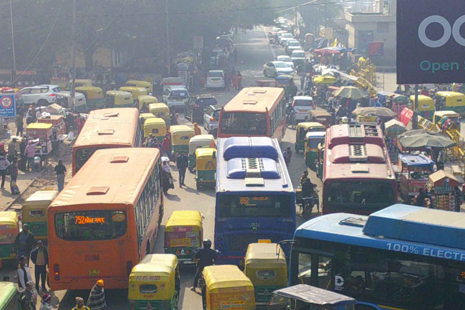 電気自動車が普及しても収まらないインドの大気汚染は焚き火が原因だった