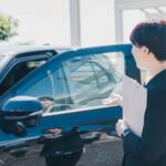 【画像】新車でも「傷」がないとは限らない！　納車日に舞い上がっても「サイン前」の念入りな車両チェックは必須だった 〜 画像2