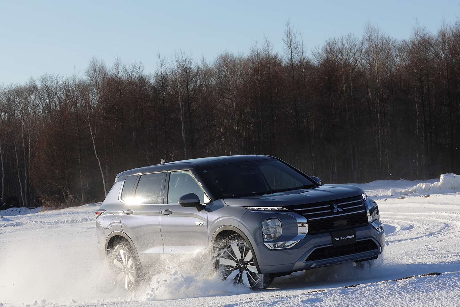 モータージャーナリストの中谷明彦がアウトランダーPHEV&トライトンに雪上試乗 〜 画像83