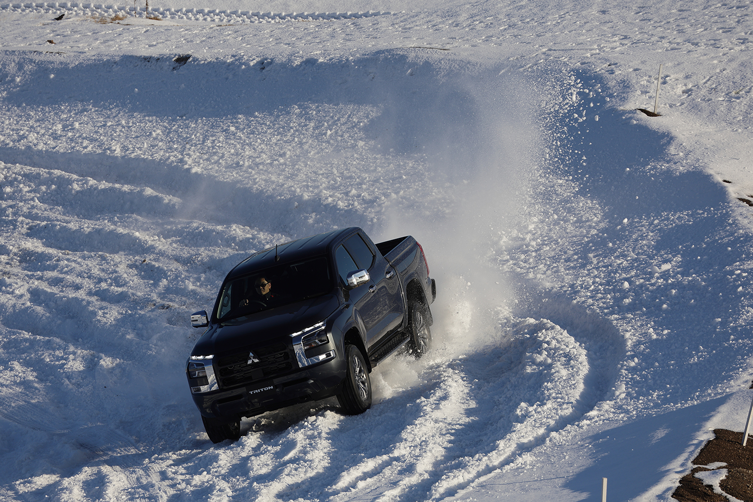 モータージャーナリストの中谷明彦がアウトランダーPHEV&トライトンに雪上試乗 〜 画像164