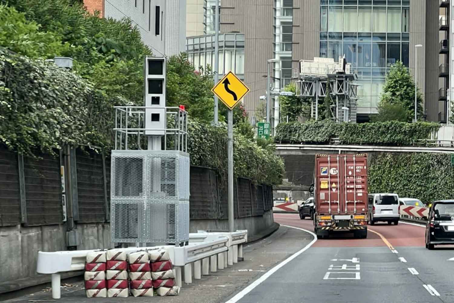 高速で走り抜ければオービスに映らないは都市伝説だった