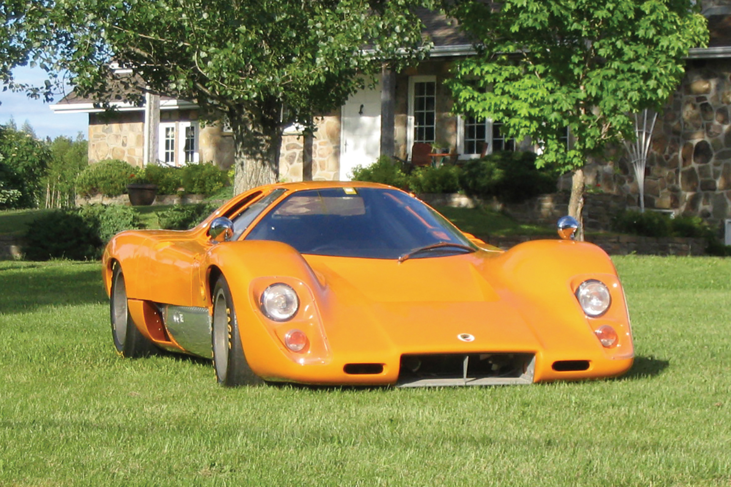 創始者の事故死によって市販化の夢砕けた悲運のロードカー「マクラーレンM6GT」 〜 画像12