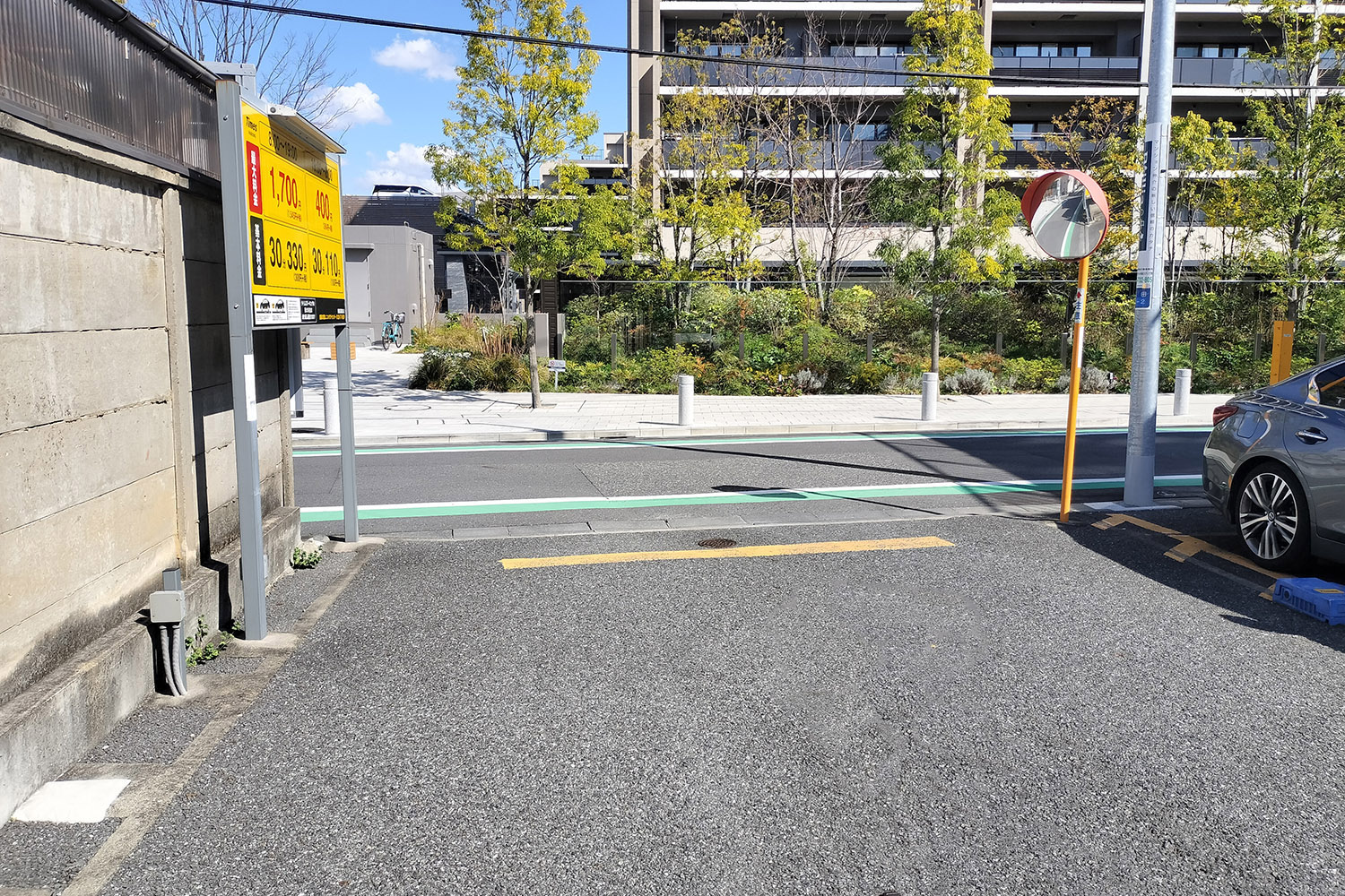 駐車場の出口