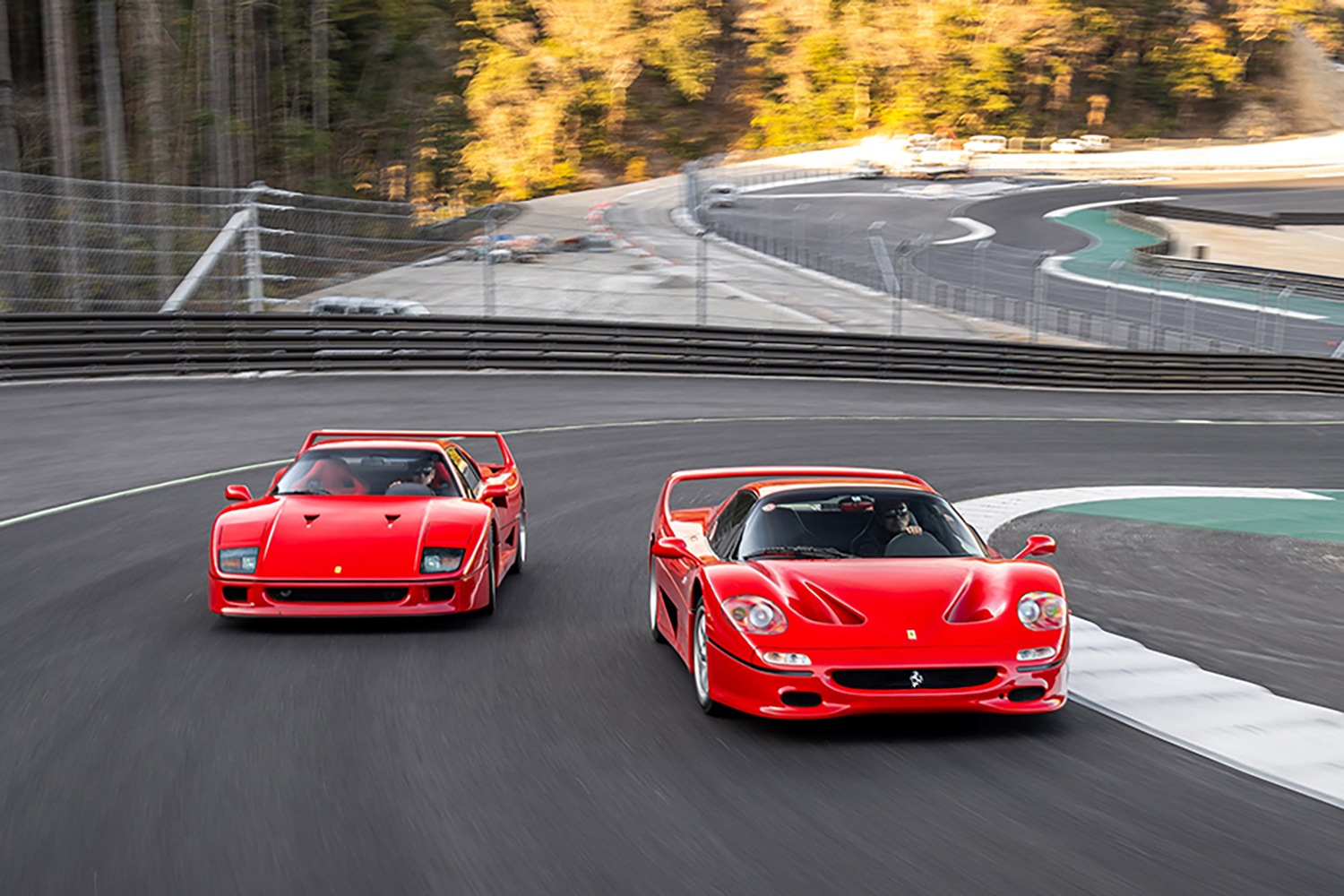 フェラーリ「F40」と「F50」はどっちがスゴい？