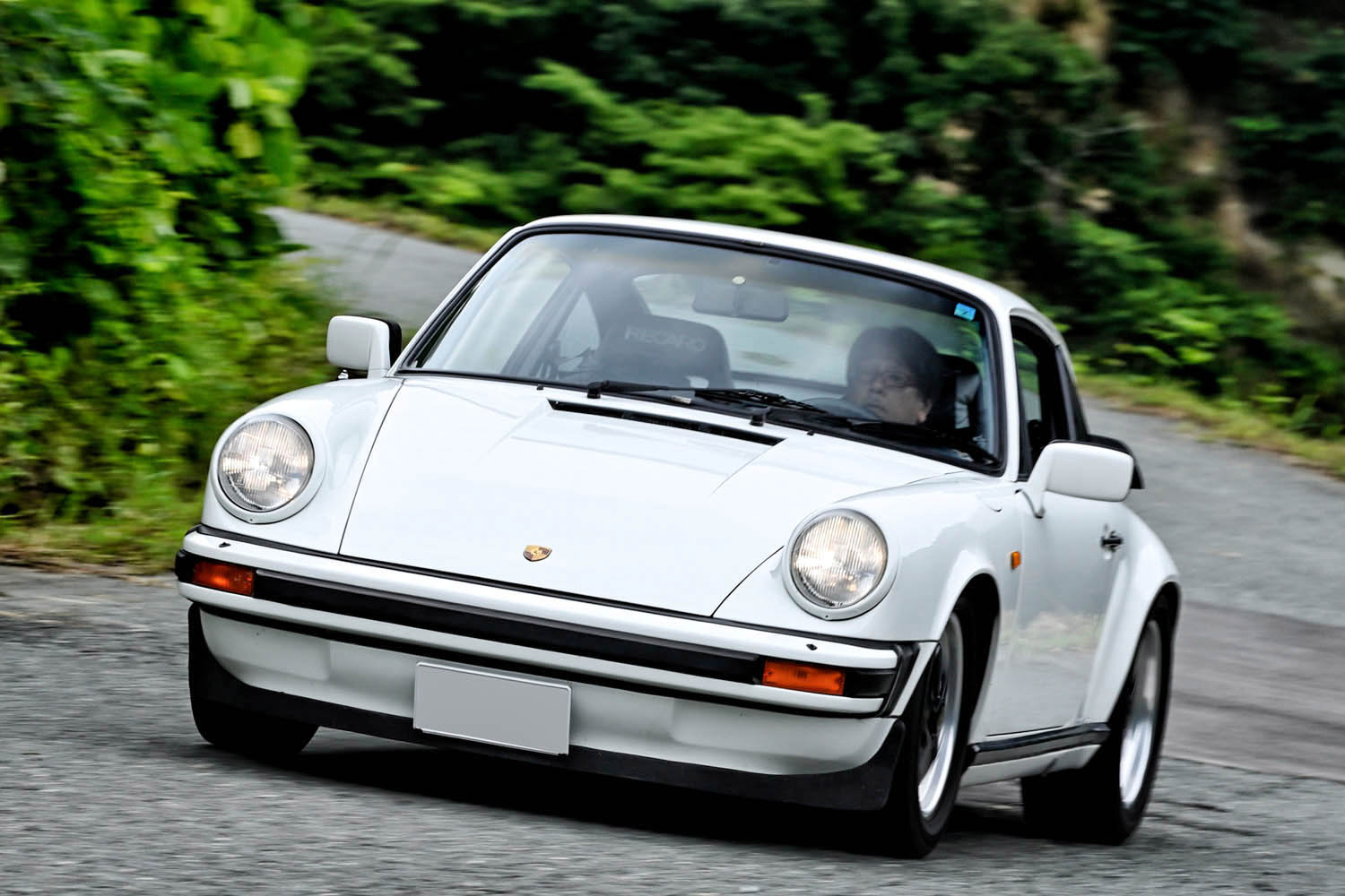 ポルシェ911SC(930）