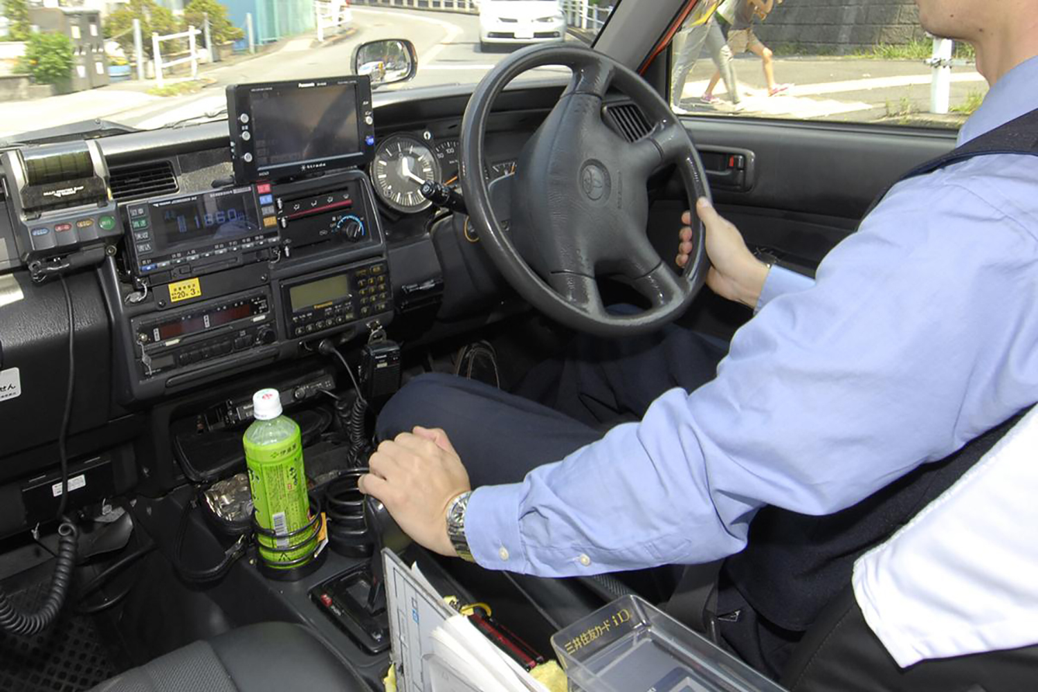 タクシーの車内のイメージ