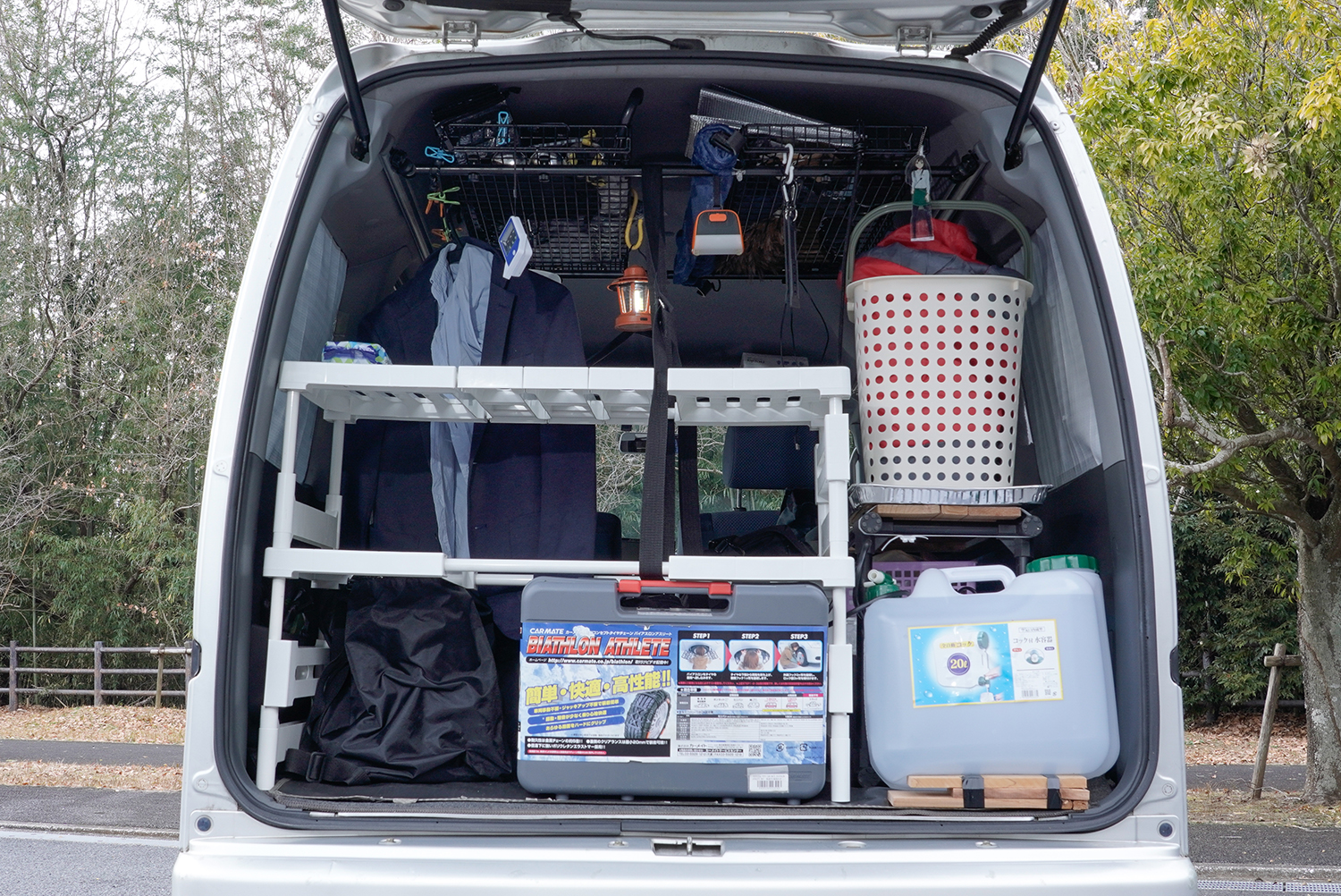 車中泊仕様の軽バンの内部 〜 画像21