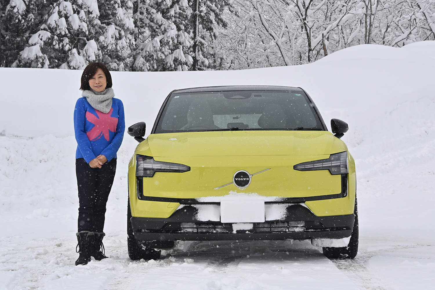 飯田裕子さんが雪道でボルボEX30に試乗 〜 画像21