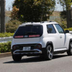 【画像】【試乗】ここまで日本に合わせてくるとは！　ヒョンデの小型EV「インスター」は日本市場をガチで獲る気満々のクルマだった 〜 画像38