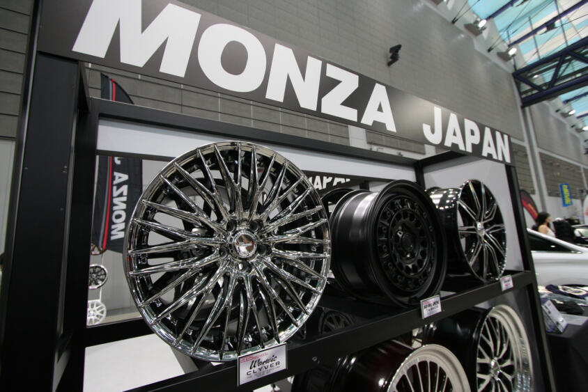 ラグジュアリーもタフネスもお手のもの！　「MONZA JAPAN」が新作ホイールを披露【東北カスタムカーショー2025】