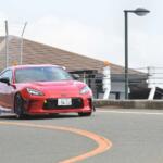 【画像】このまま東京まで乗って帰りたい！　スーパーオートバックスサンシャイン神戸がチューニングした「GR86」が公道で見せた快感!! 〜 画像11