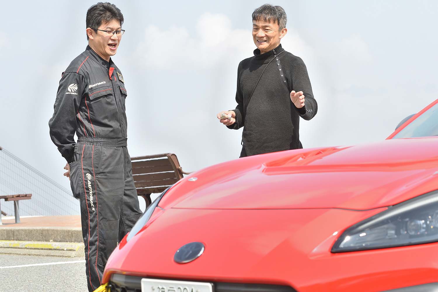 スーパーオートバックスサンシャイン神戸の小杉ピットマネージャーと岡本さん 〜 画像81