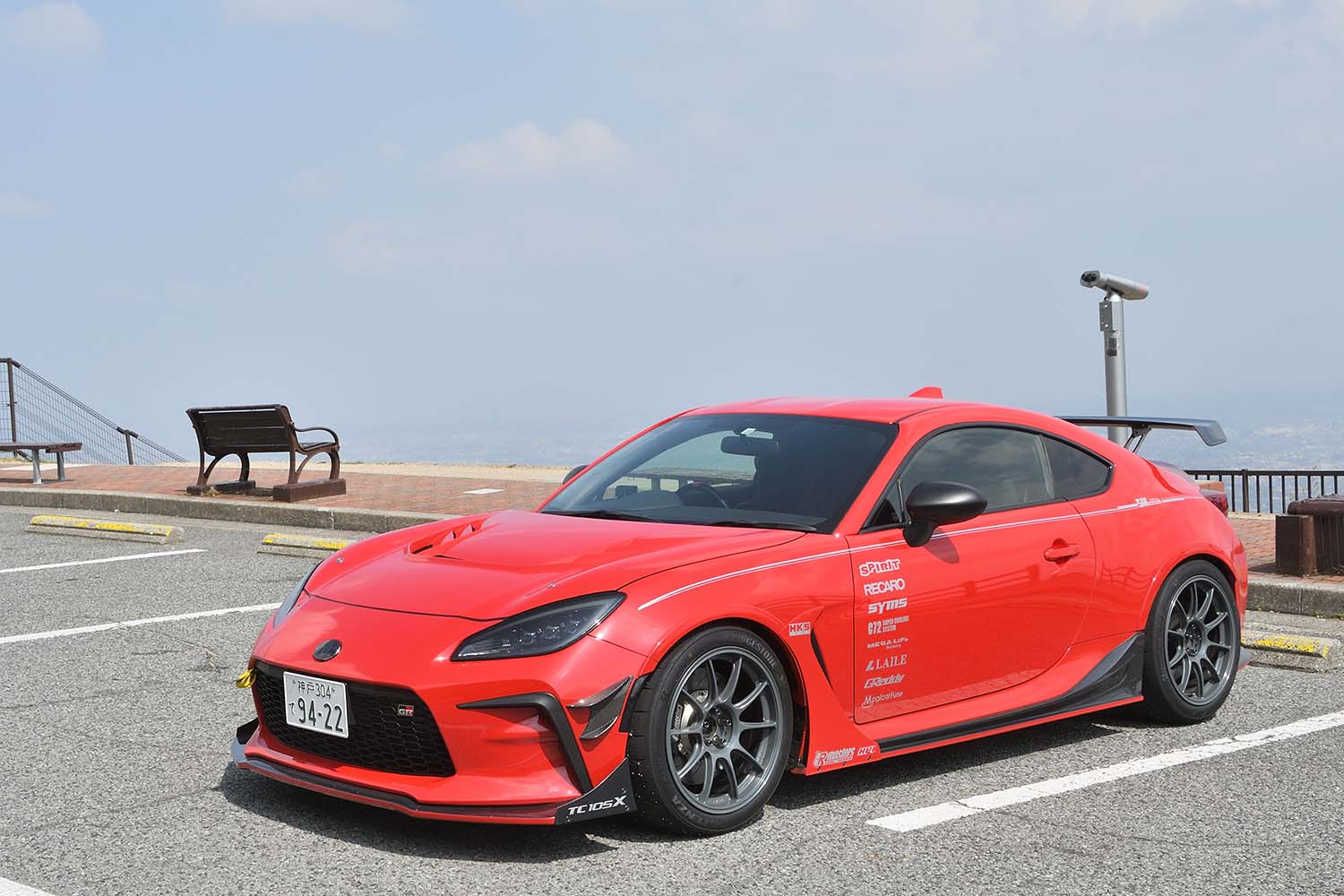スーパーオートバックスサンシャイン神戸のGR86のフロントスタイリング