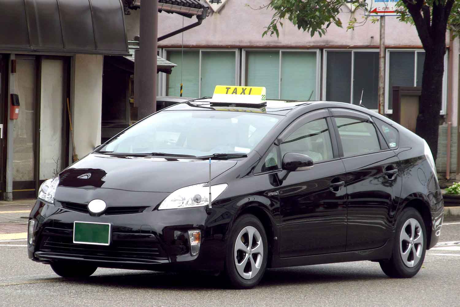 燃費がいいだけではタクシー車両は務まらなかった 〜 画像3