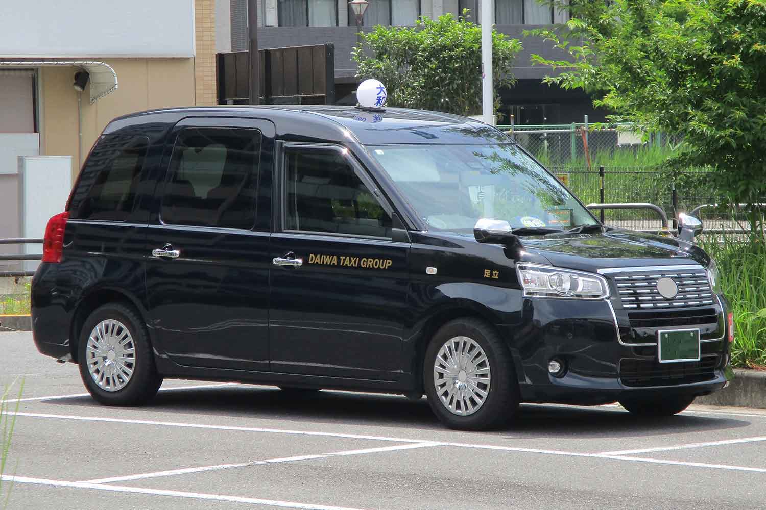 トヨタJPNタクシーのフロントスタイリング