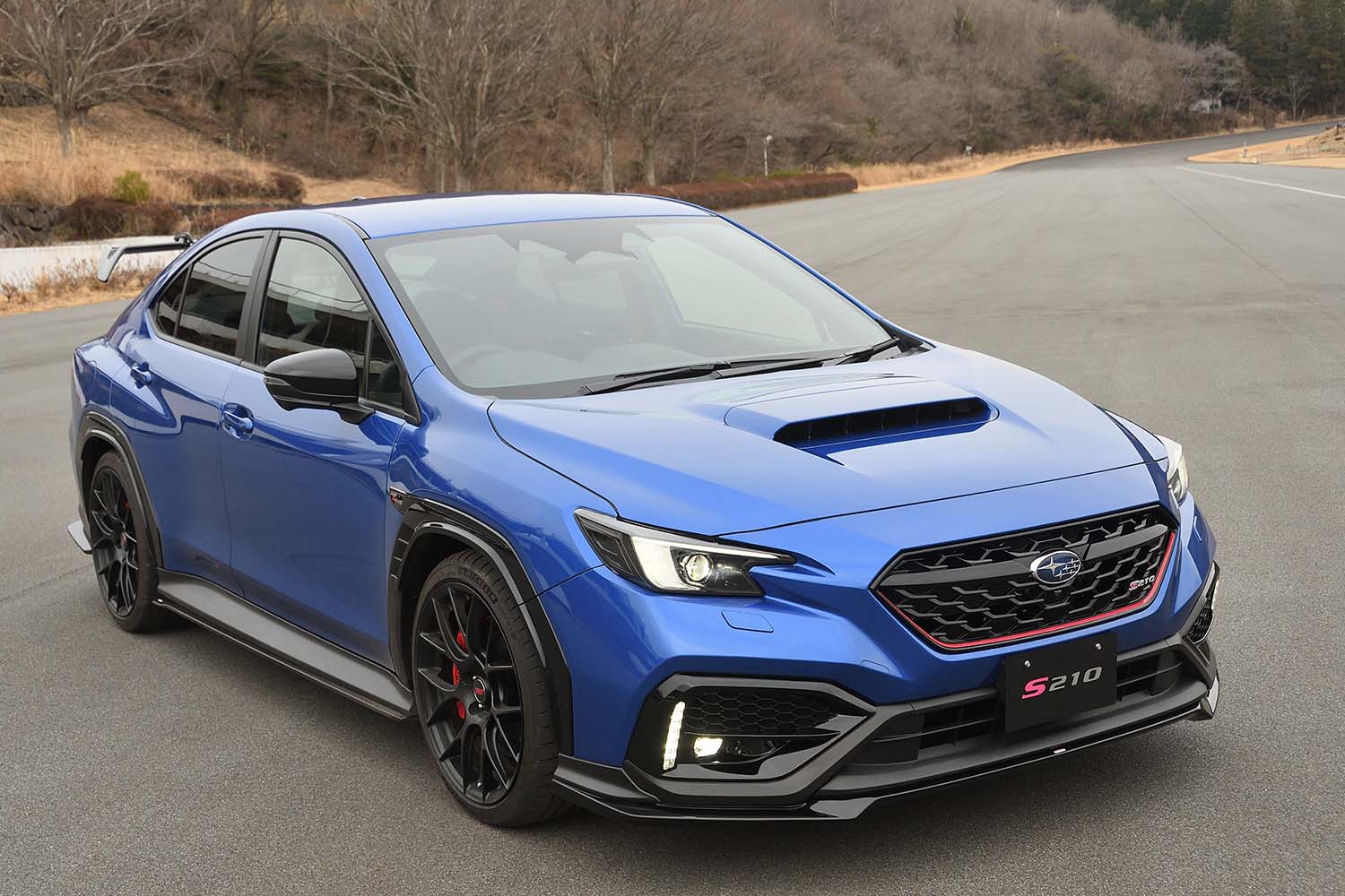 スバルS210のフロントスタイリング 〜 画像4