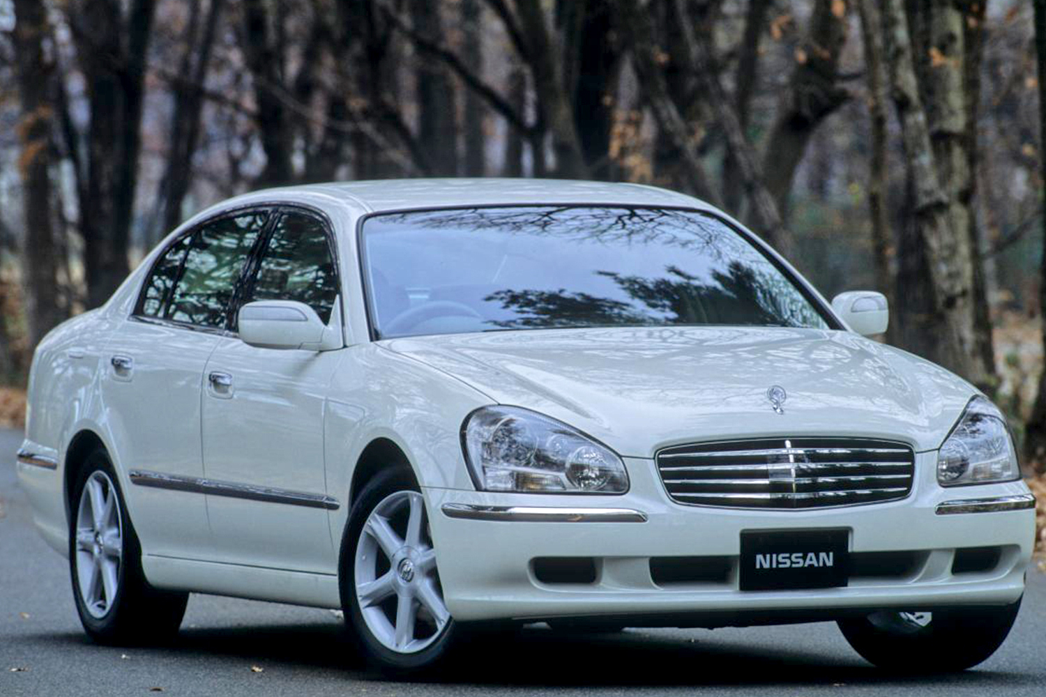 日産シーマのフロントスタイリング 〜 画像2