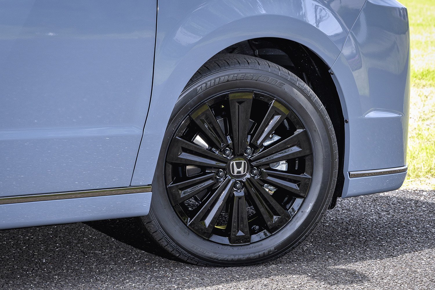 ホンダ・ステップワゴンSPADA PREMIUM LINE BLACK EDITIONのホイール