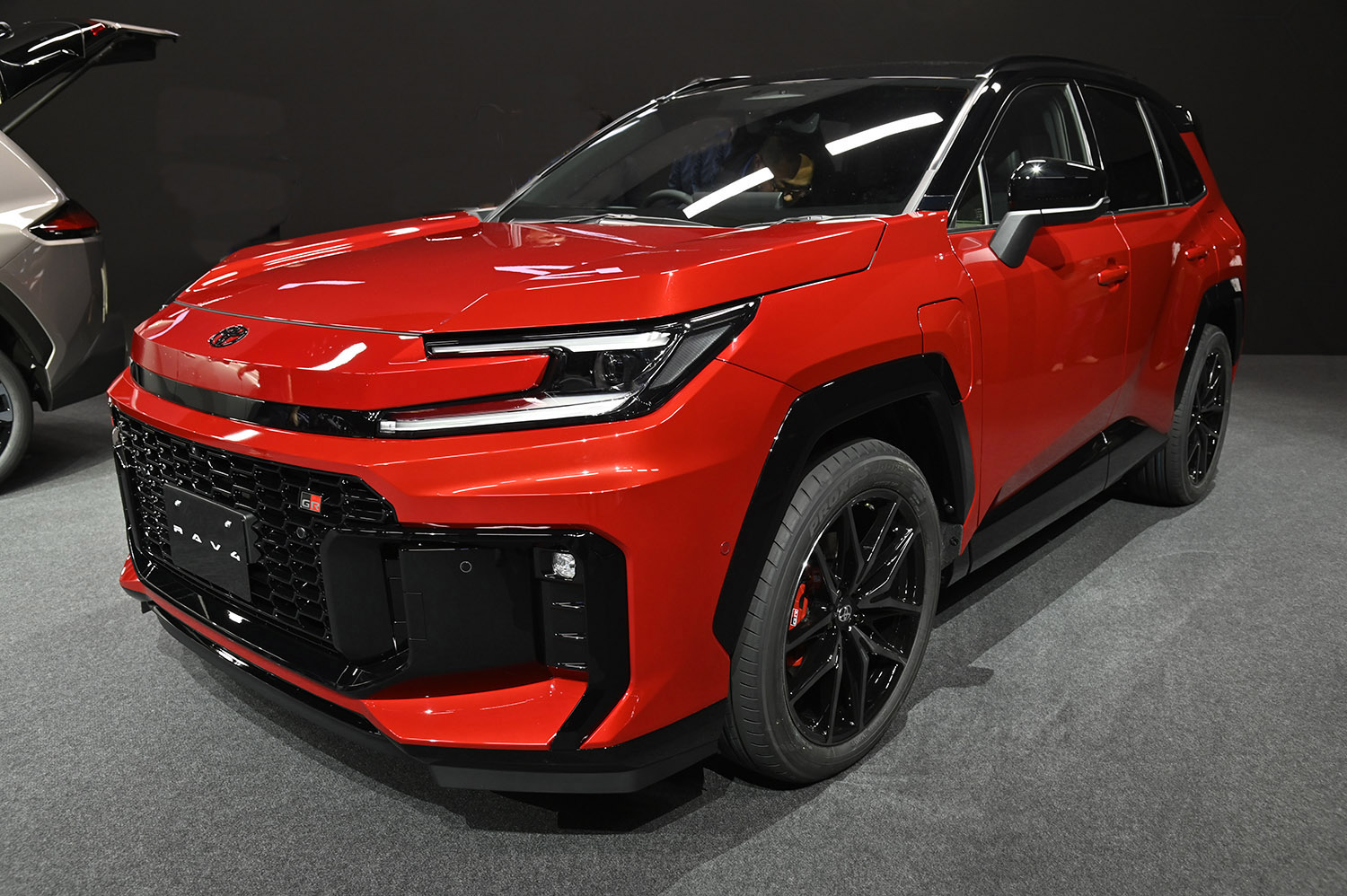 新型RAV4で初設定された「GRスポーツ」の中身とコダワリ 〜 画像44
