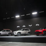 【画像】新型RAV4のGRスポーツは「オンロードのスポーティさ」を追求したモデル！　空力・シャシー剛性・サスペンションまで手が入った「本物」に期待大 〜 画像20