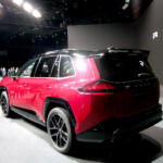 【画像】新型RAV4のGRスポーツは「オンロードのスポーティさ」を追求したモデル！　空力・シャシー剛性・サスペンションまで手が入った「本物」に期待大 〜 画像22