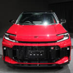 新型RAV4のGRスポーツは「オンロードのスポーティさ」を追求したモデル！　空力・シャシー剛性・サスペンションまで手が入った「本物」に期待大