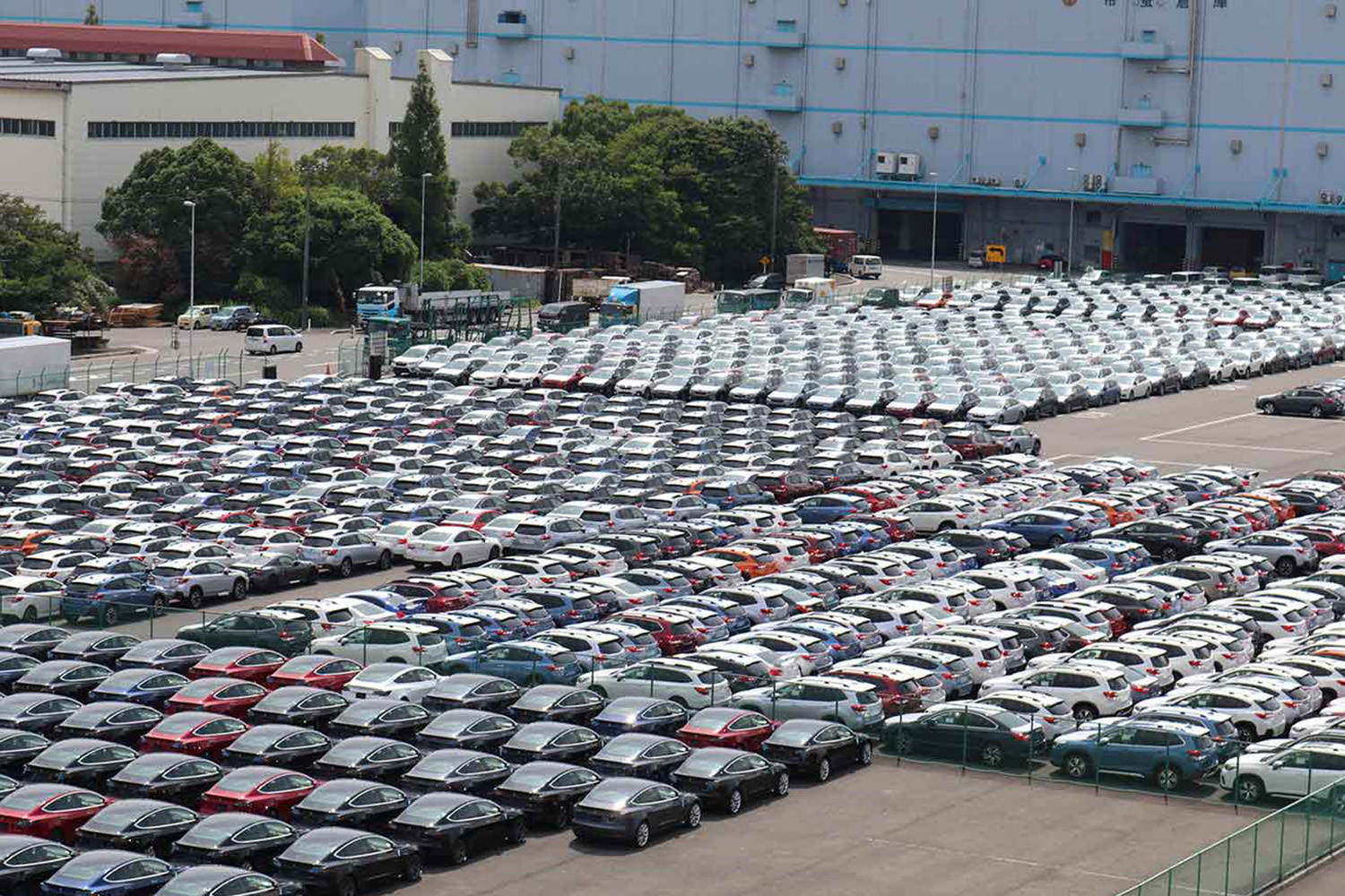 日本での新車販売がダメなら世界でもダメだった 〜 画像5