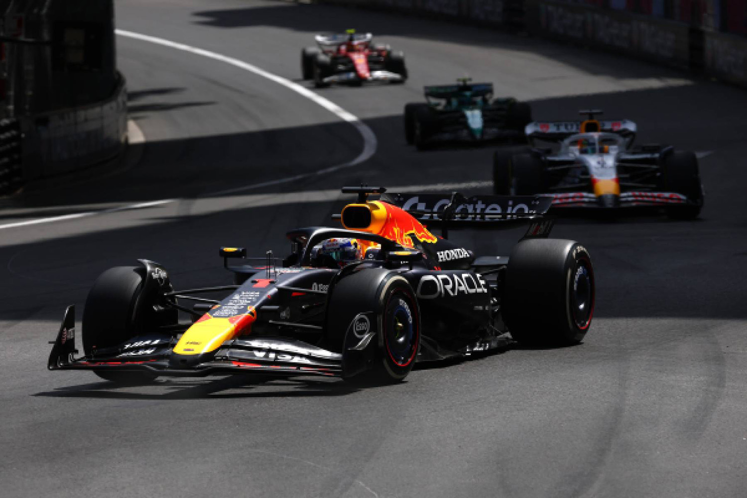 ホンダとレッドブルのF1マシン