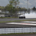 【画像】レーシングドライバーはドリフトの腕も超一流！　スーパーGTやスーパーフォーミュラを戦う大湯都史樹選手がフォーミュラドリフトに電撃参戦 〜 画像74